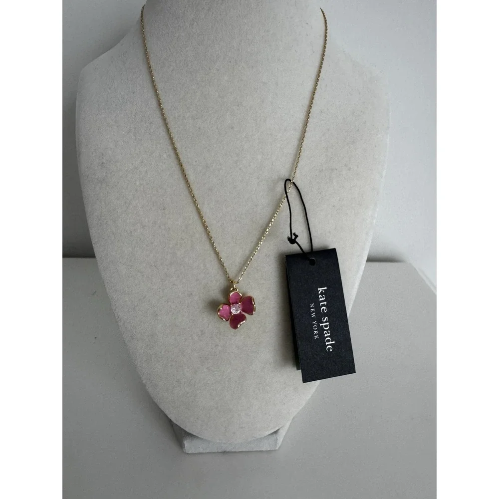 Kate Spade New York New Bloom Pink Color Flower Pendant Necklace NWT Gold